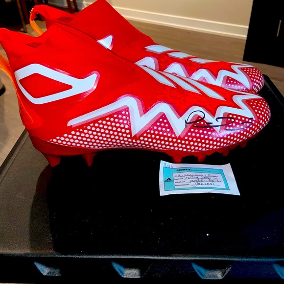 Autographed Patrick Mahomes Cleats